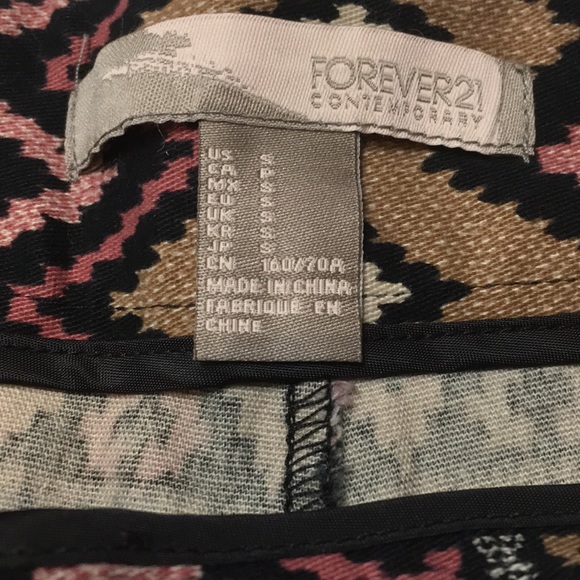 Forever 21 contemporary - shorts - Picture 3 of 5